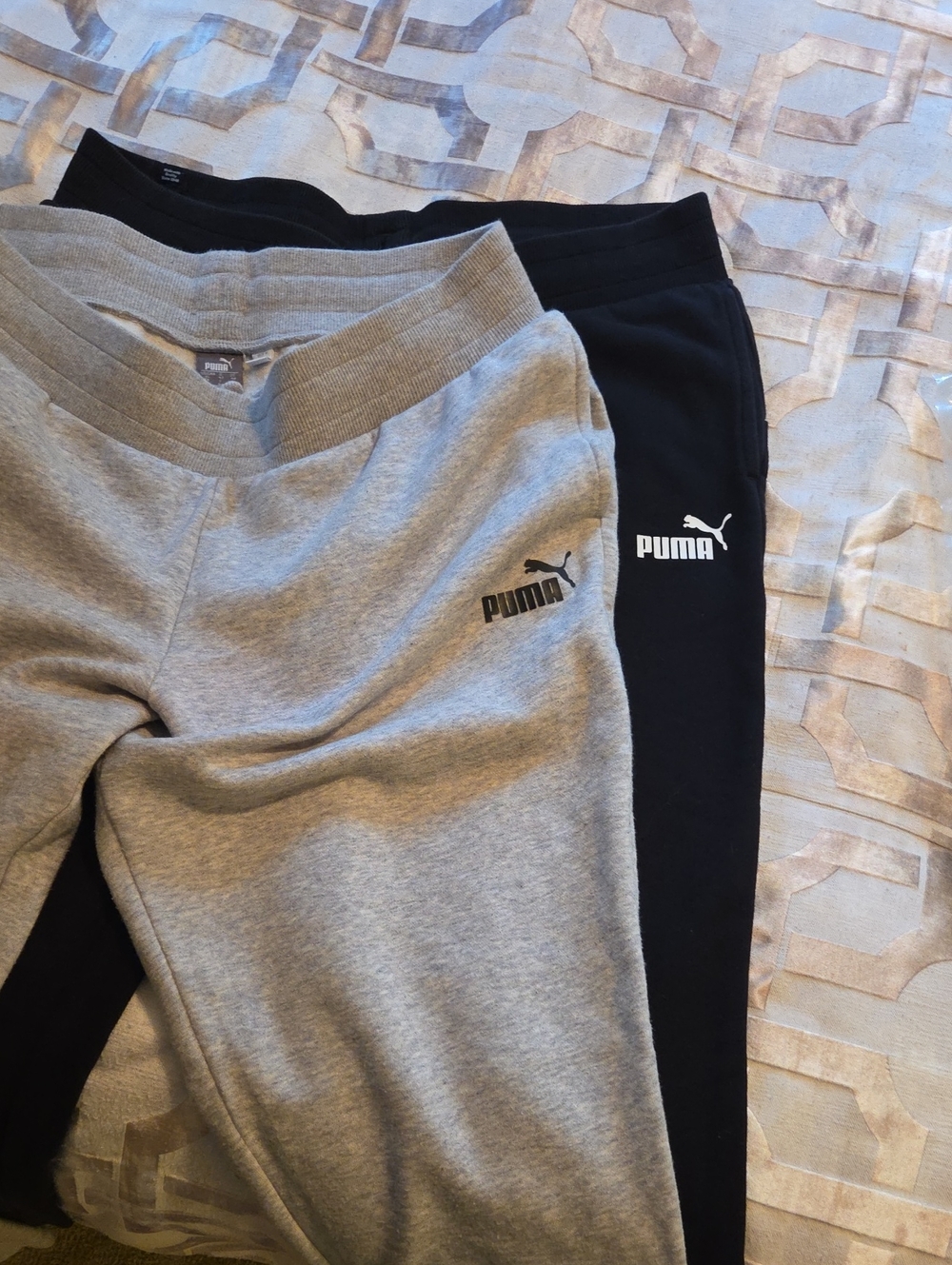 XL Puma Jogger 2 Pairs Of Pants — Light Grey & Black